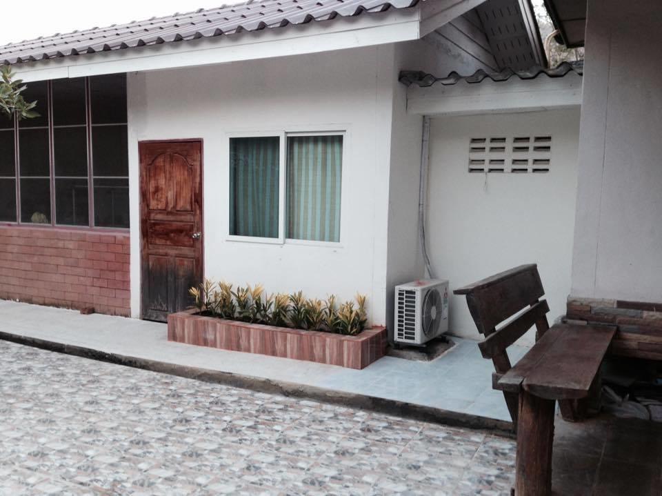 Pimpa House Hotel Ban Hua Nam Mae Sakut Exterior photo